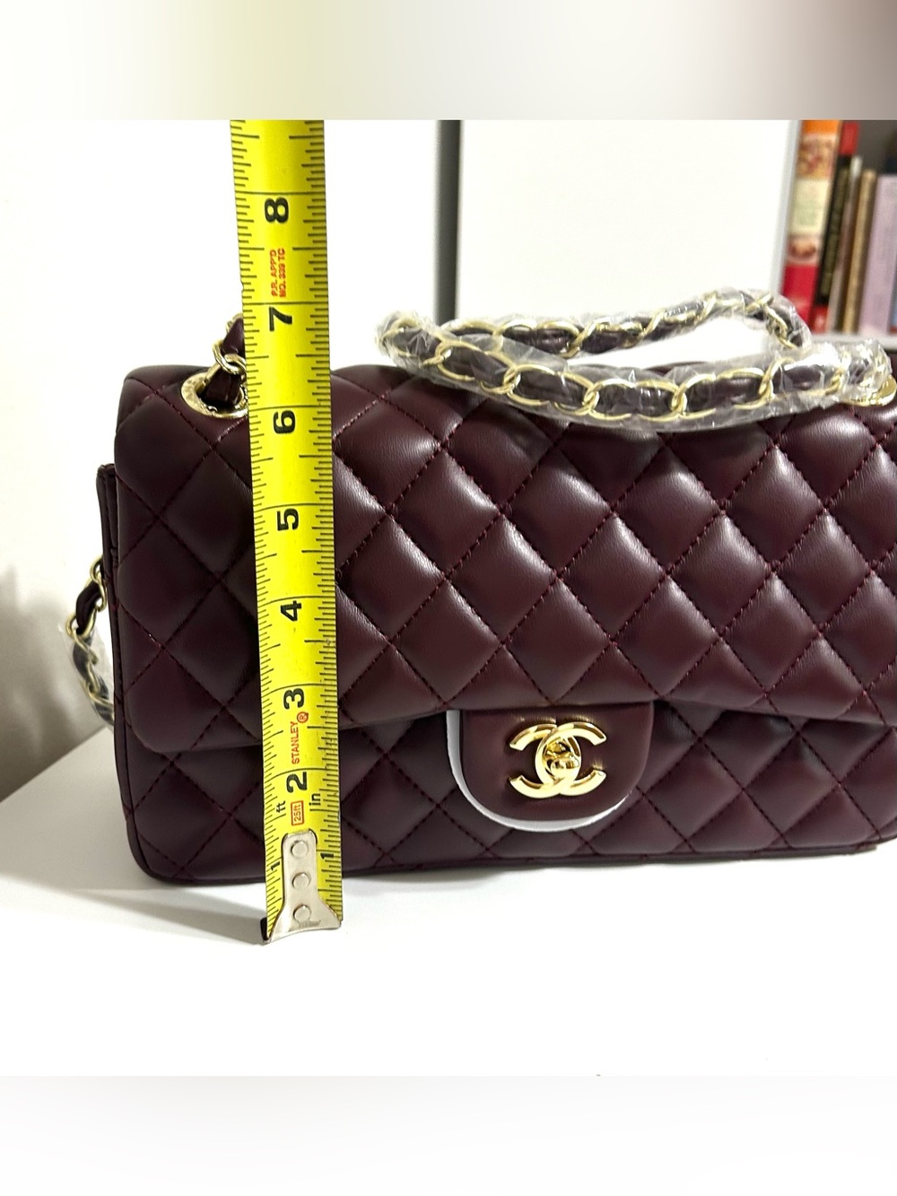 Quilted Medium Size Shoulder Bag - Picture 3 of 16